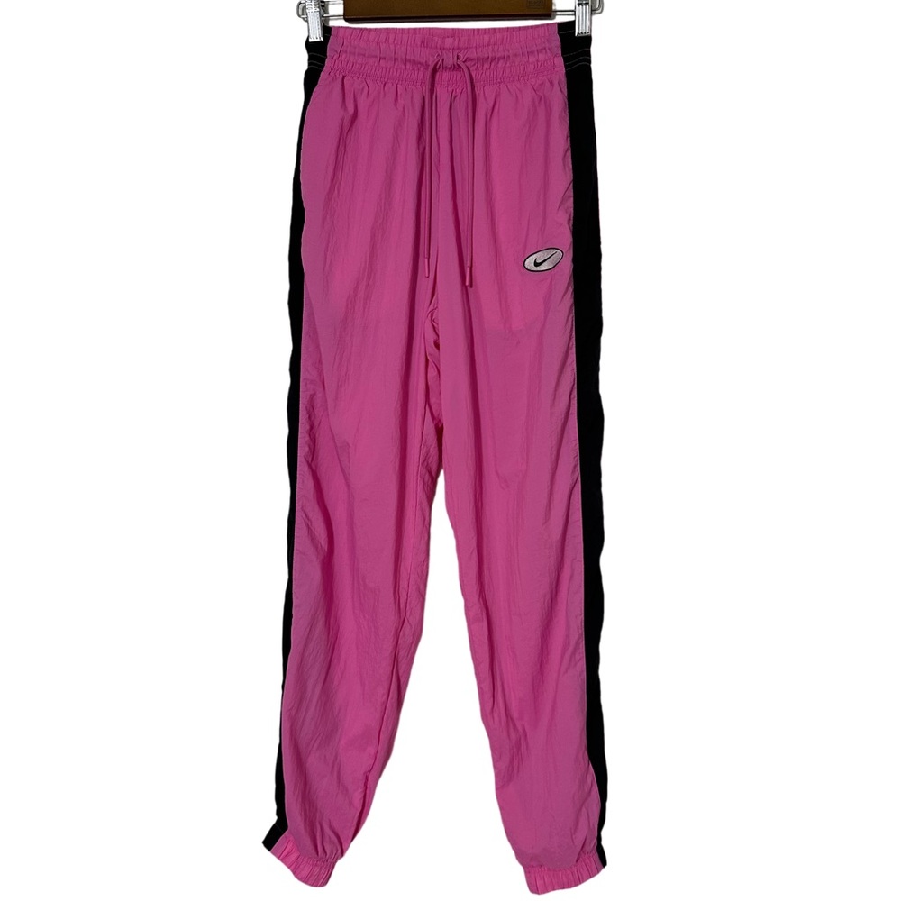NIKE Sportwear Women’s Swoosh Woven Pants in China Pink Size XS